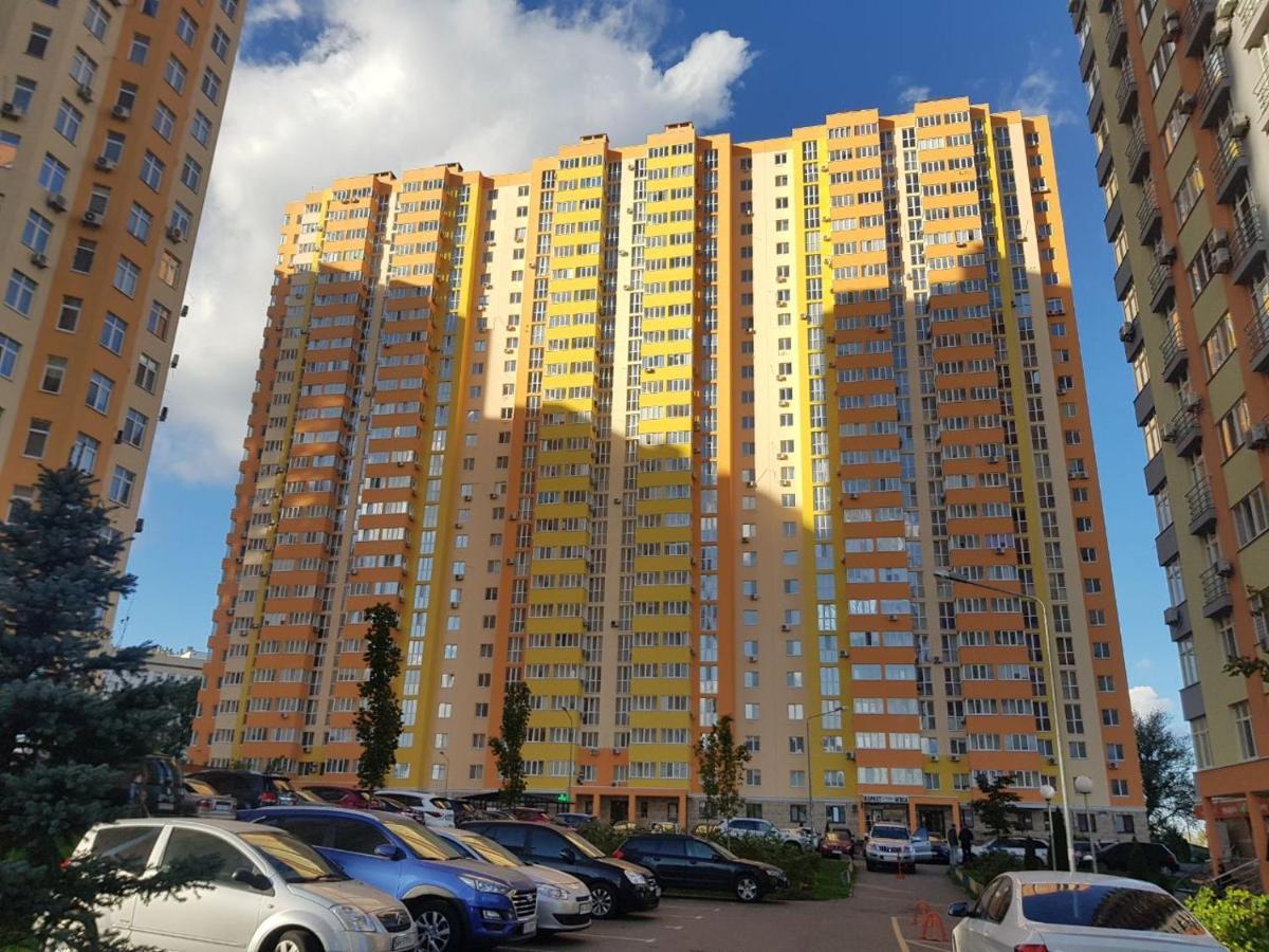 Стильная И Уютная Квартира В Новом Доме На Оболони Kyiv Exterior foto
